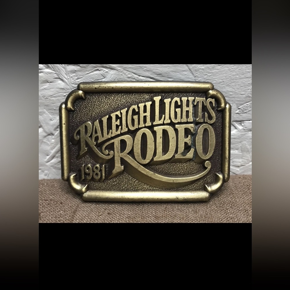 Vintage 1981 Raleigh Lights Rodeo Brass Belt Buckle Cigarette Brand